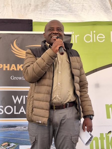 TEMO E KA FETŠIŠA TLALA