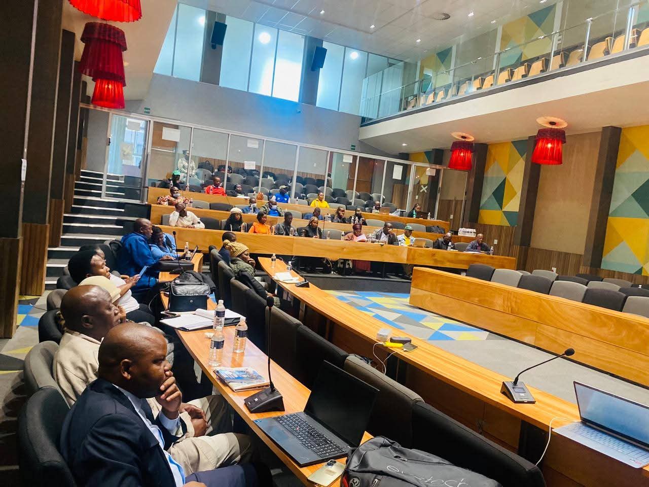 GCIS URGES COMMUNITY MEDIA TO COMPLY